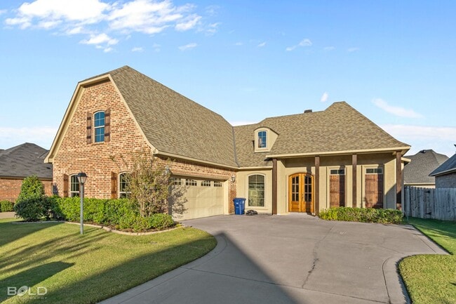 Building Photo - Beautiful 3 Bed 2 Bath Home Right Off of S...