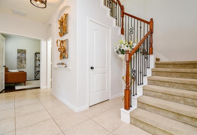 Building Photo - 3515 Summer Ranch Dr
