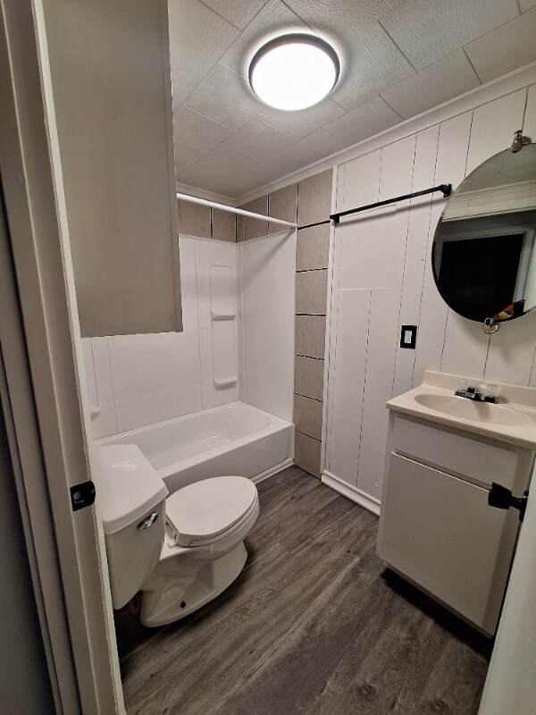 Building Photo - 14320 Short Pine Dr