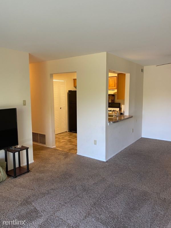 Building Photo - 2 br, 1 bath Condo - 2511 Society Place