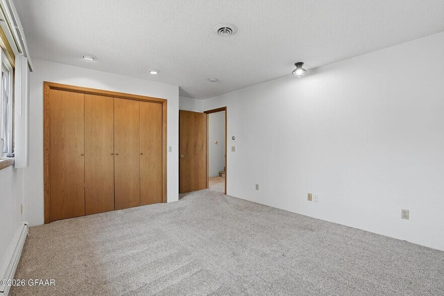 Building Photo - 1703 S 35th St
