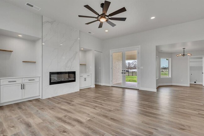 Building Photo - 157 Country Pl Ln