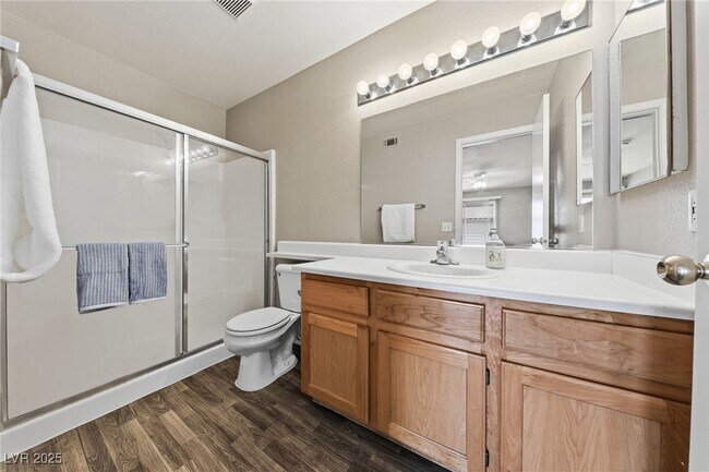 Building Photo - 4555 E Sahara Ave
