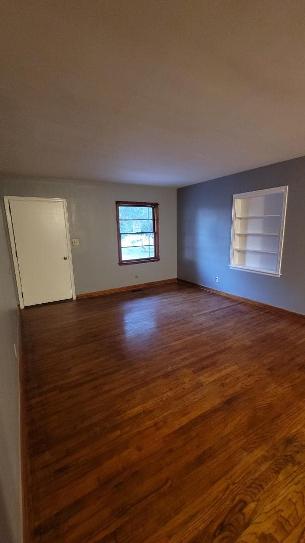 Building Photo - 2505 Cherokee Dr