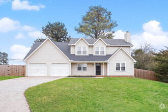 Building Photo - Beautiful 4 Bedroom