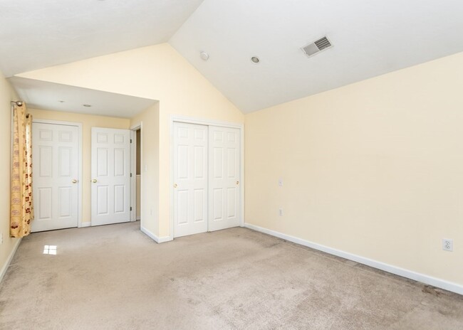 Building Photo - 1005 Trapelo Rd