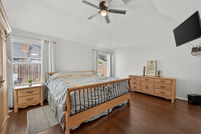 Building Photo - 17518 Heartwind Ct