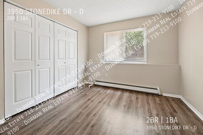 Building Photo - 3950 Stonedike Dr