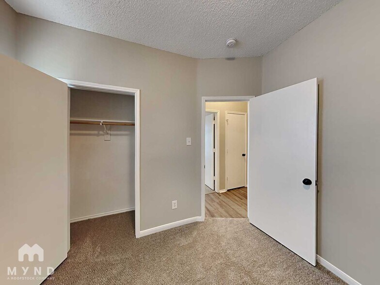 Building Photo - 6429 Rainwater Way