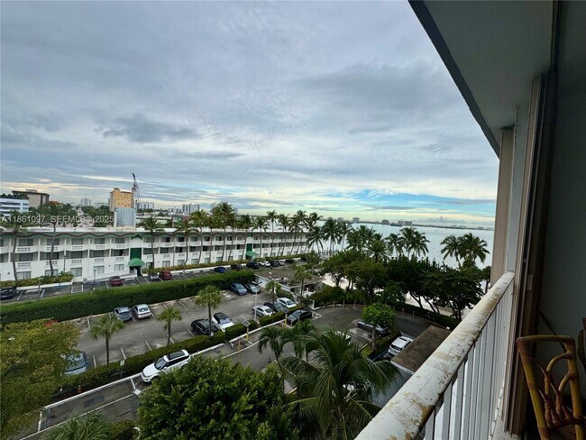 Building Photo - 1865 79th Street Causeway