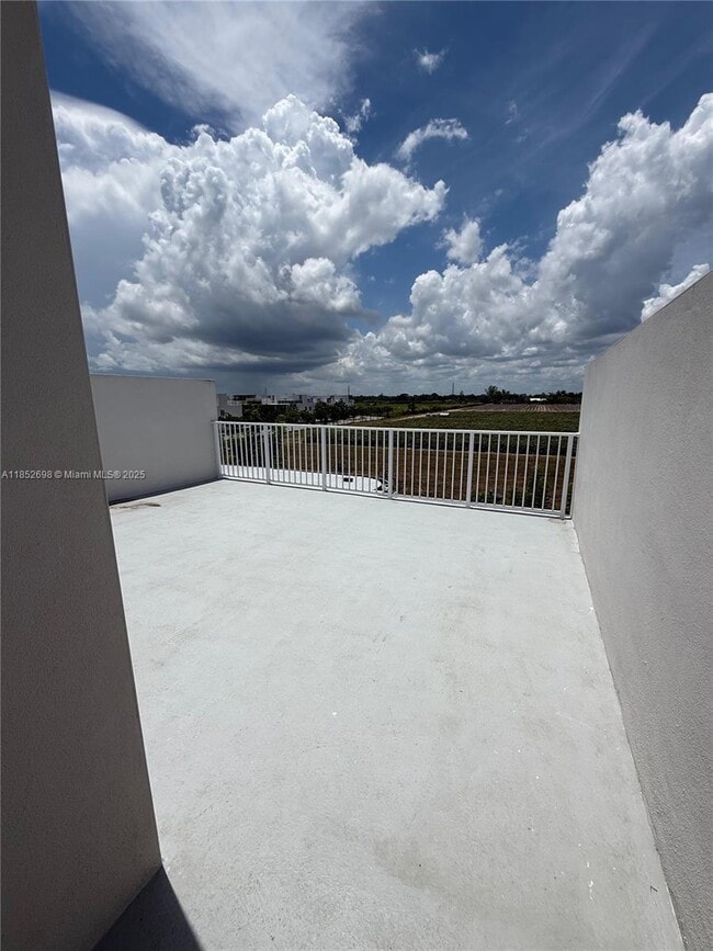 Building Photo - 25743 SW 144th Ave