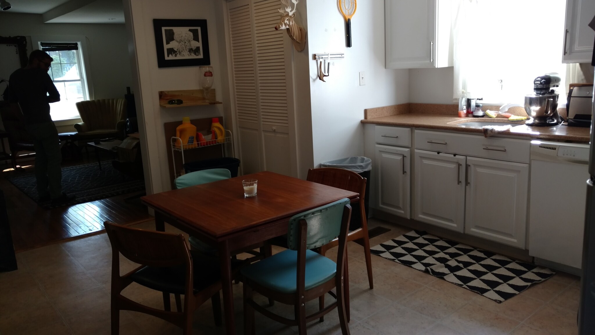 Kitchen w/WD - 611 Bolling Ave