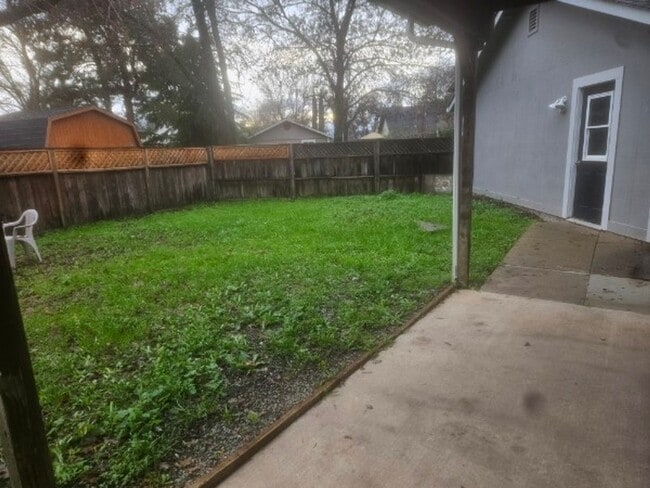 Building Photo - ro19300 Mountain Meadow South