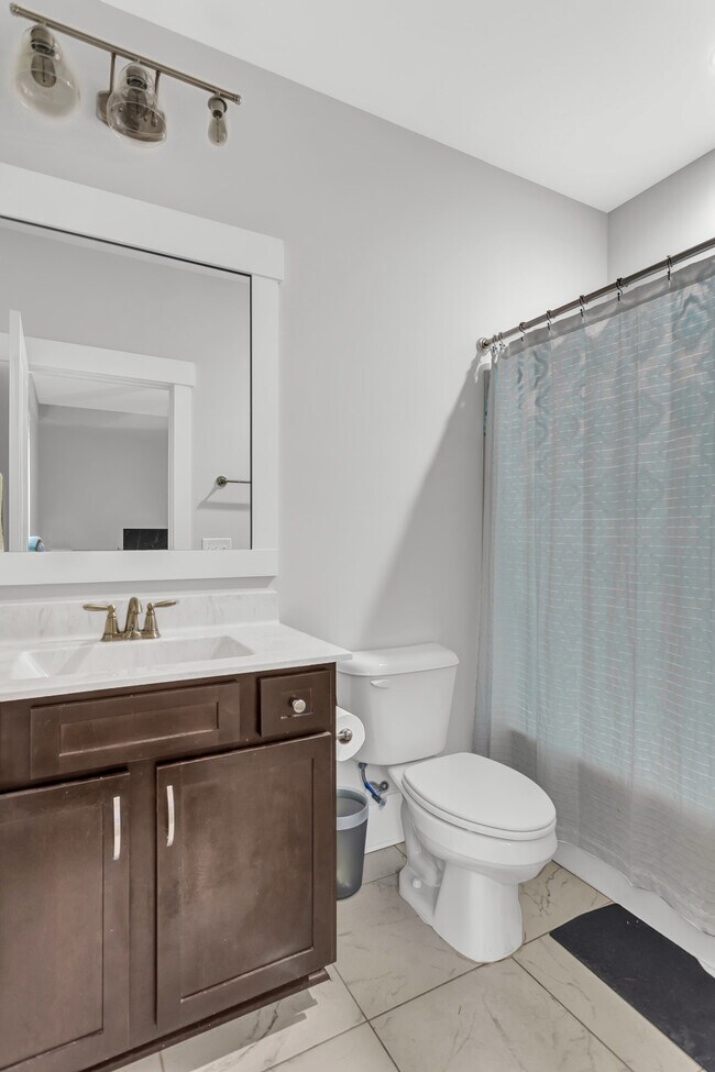 Building Photo - 3651 Watch Hill Way