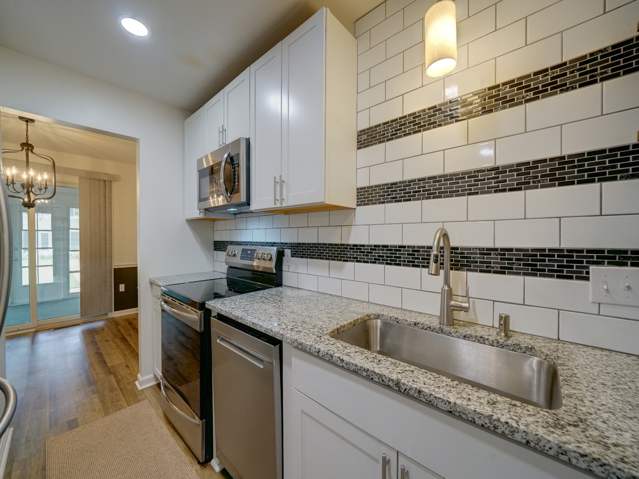 Garbage disposal - 405 Franklin St