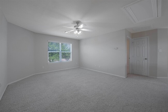 Building Photo - 131 Sunset Falls Dr