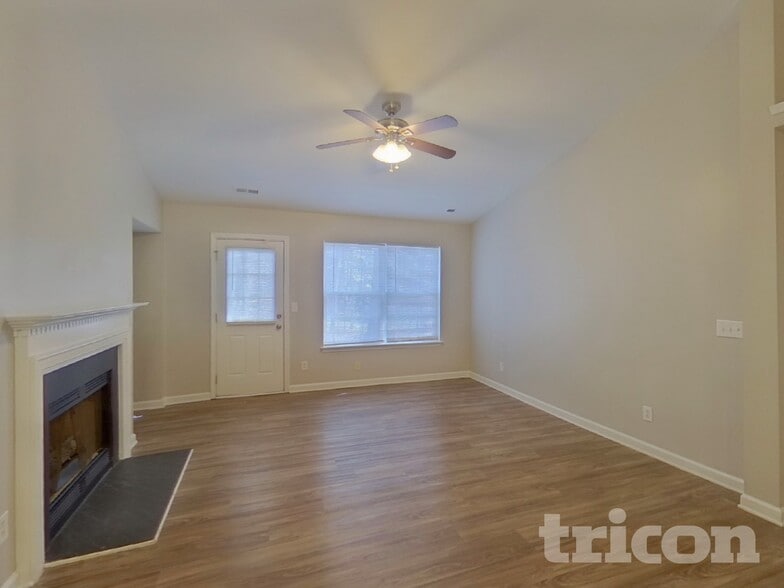 Building Photo - 6314 Spanish Moss Ln