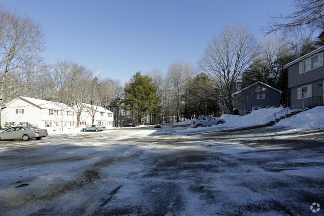 Cressey Meadow Wood - Cressey's Apartments