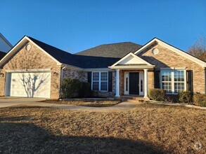 Building Photo - 4 BR Home in Granite Hill