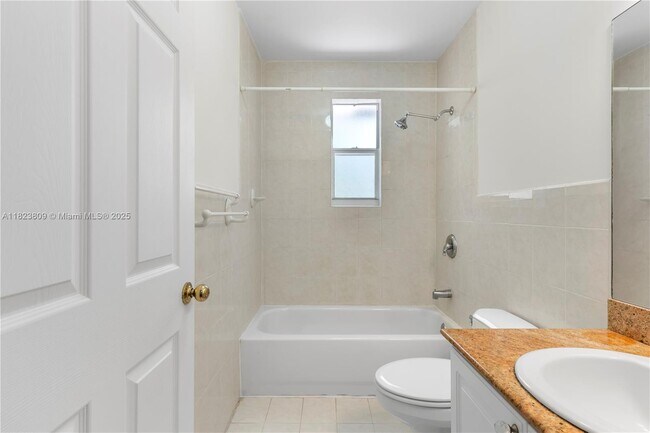Building Photo - 6525 Southwest 55th Terrace