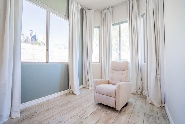 Building Photo - 17564 W Verdin Rd