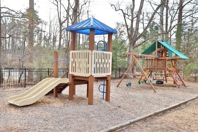 Building Photo - 6127 Prestwood Dr