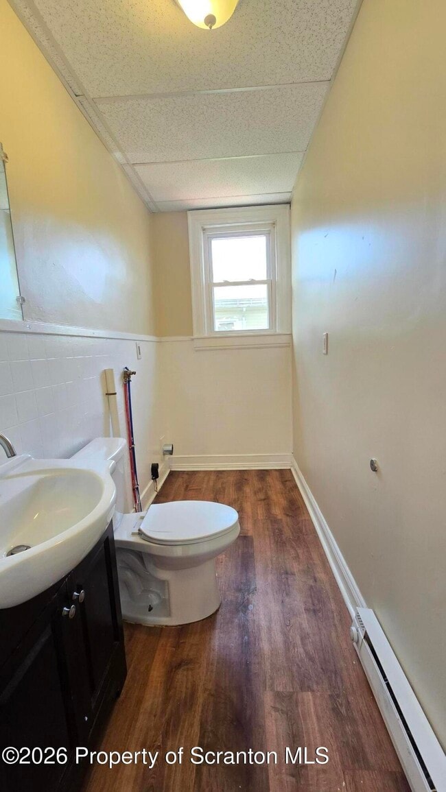 Building Photo - 543 N Sumner Ave