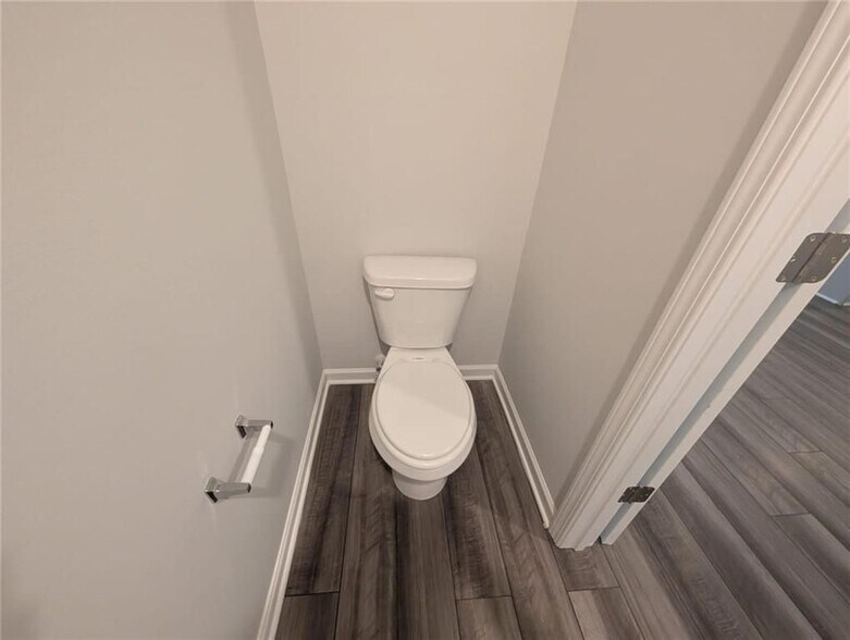 Building Photo - 106 Brexley Dr