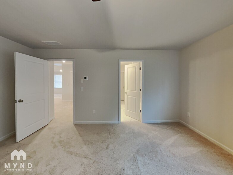 Building Photo - 71 Dew Drop Ln