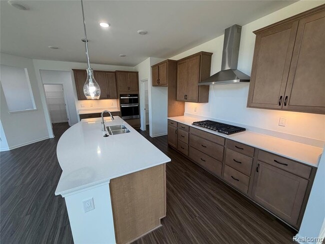 Building Photo - 22274 Hilda Ln