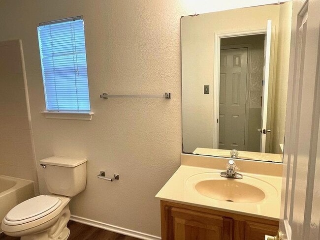 Building Photo - 13622 Merseyside Dr