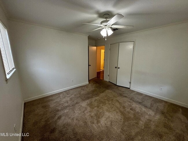 Building Photo - 536 Sardis St