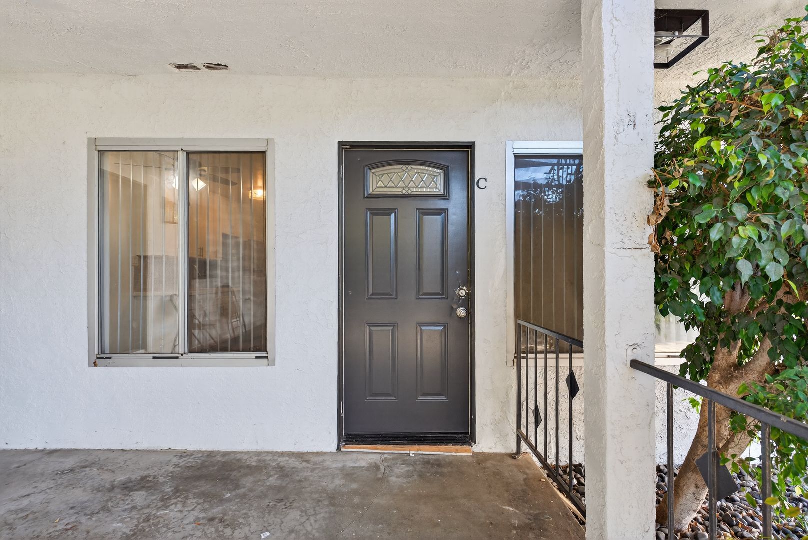 Building Photo - 1751 Cabrillo Ave