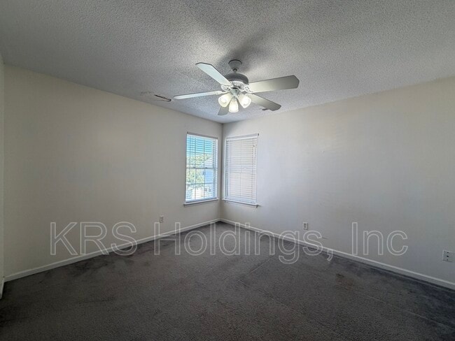 Building Photo - 3503 Sedgefield St