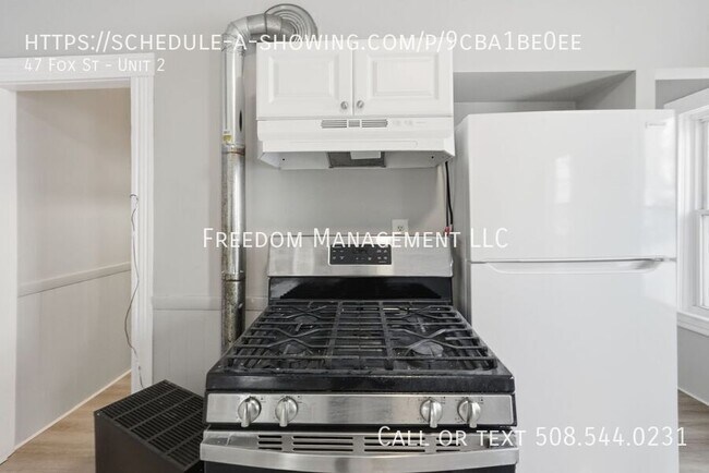 Building Photo - 47 Fox St