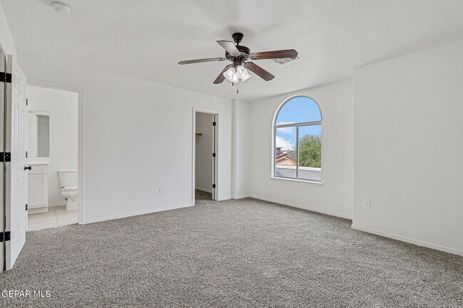 Building Photo - 14188 Strata Rock Dr