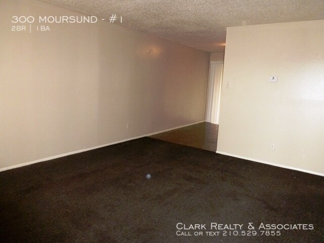 Building Photo - 300 Moursund Blvd. #1, San Antonio, TX. 78221