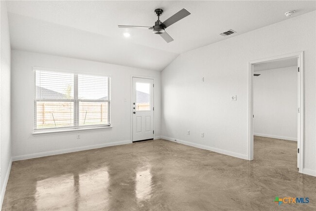 Building Photo - 912 Cherry Laurel Ln