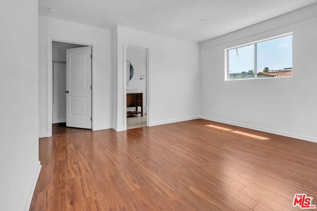Building Photo - 8300 Blackburn Ave