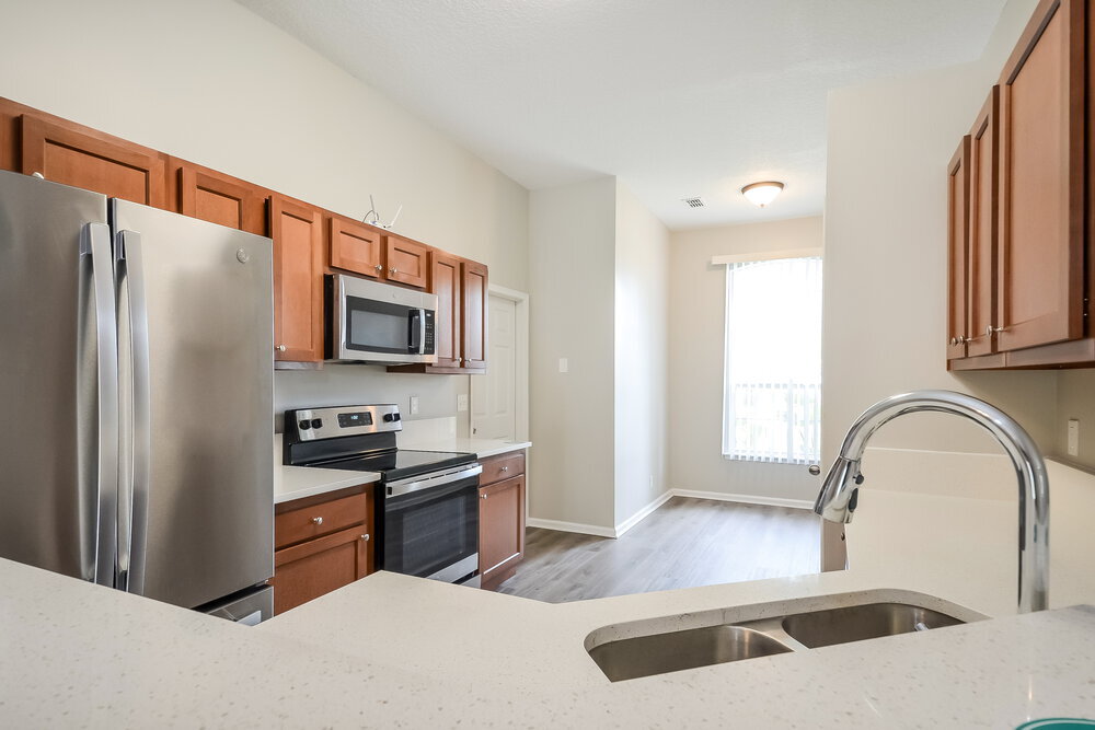 Building Photo - 12640 Ashmore Green Dr S