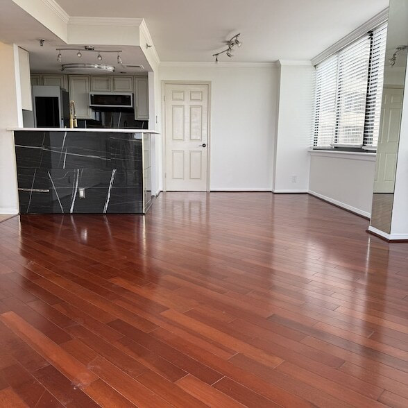 Building Photo - 3525 Sage Rd