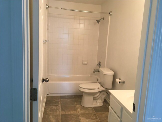 Building Photo - 3618 Wolf Dr