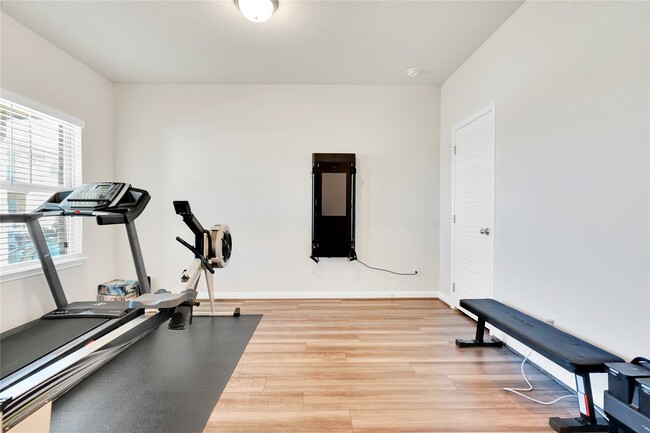 Building Photo - 1560 Arcadian Lily