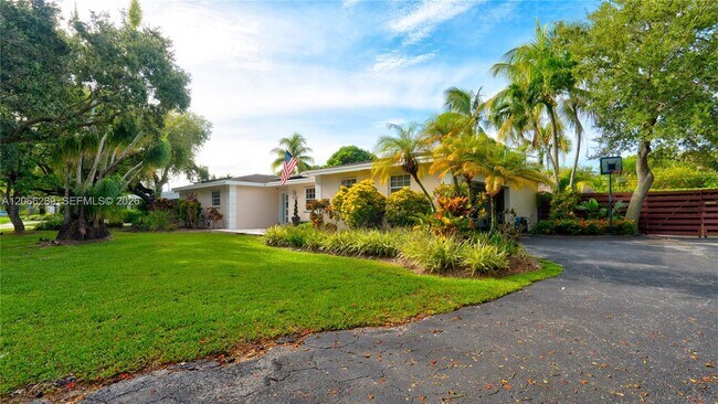 Building Photo - 8340 SW 163rd St
