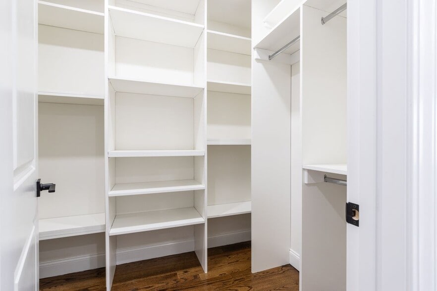 Building Photo - 57 Berlant Ave