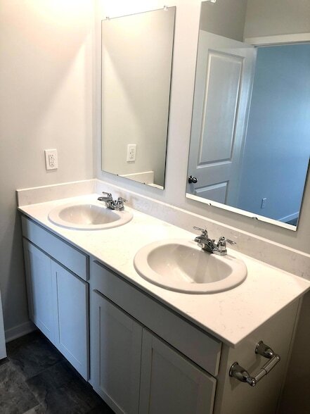 Building Photo - 6369 Bellmouth Rd