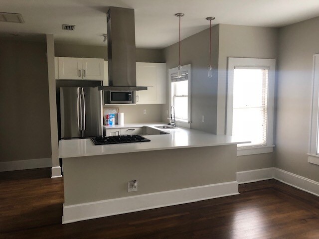 Building Photo - 1334 N Laura St