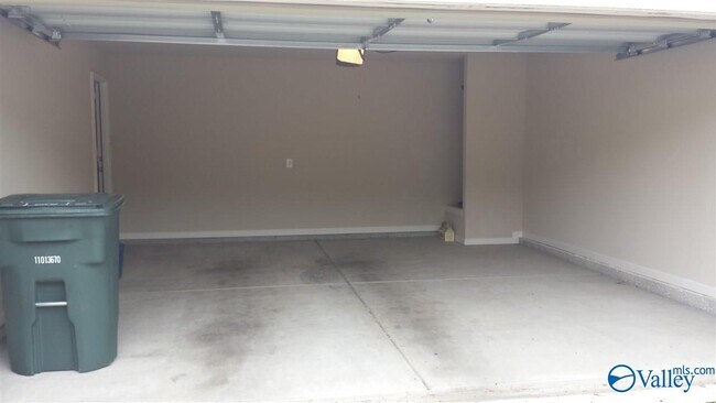 Building Photo - 29972 Westfield Dr