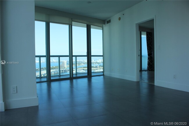 Building Photo - 888 Biscayne Blvd