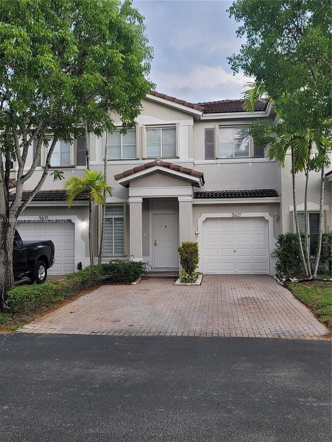 Primary Photo - 5621 NW 112th Ct